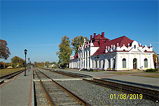 min 833 2.jpg